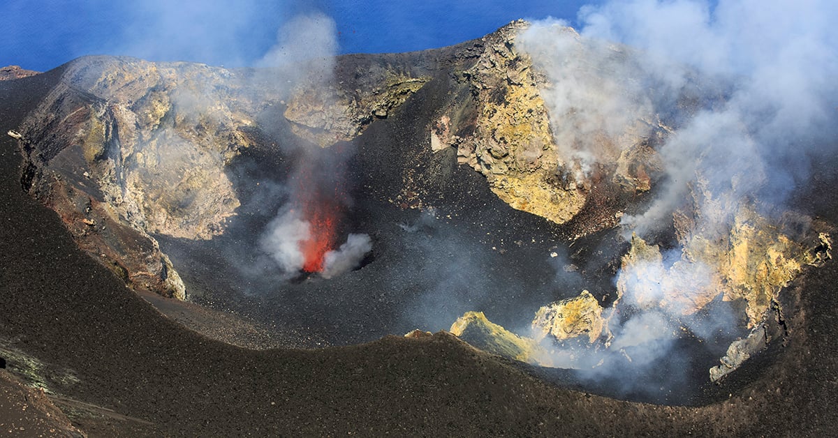 /globalassets/industrial/discover/instruments/a50-a70_volcano_spotlight.jpg